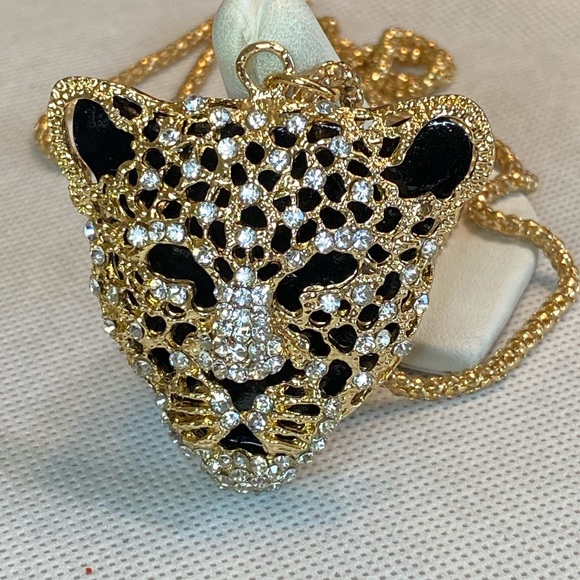 Leopard Necklace! - Picture 8 of 8